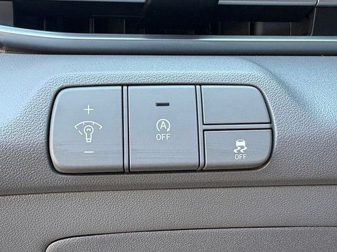 New 2026 Hyundai Elantra SE FWD image 15