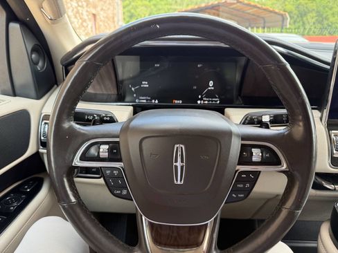 Used 2020 Lincoln Navigator Reserve w/ Equipment Group 201A Reserve RWD image 18