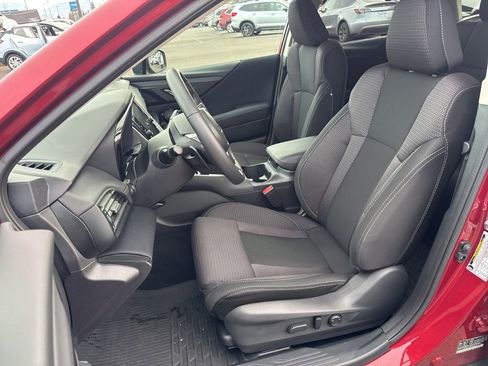 Used 2025 Subaru Outback Premium image 10