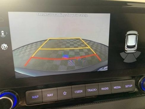 Used 2022 Hyundai Kona Limited AWD/4WD image 9