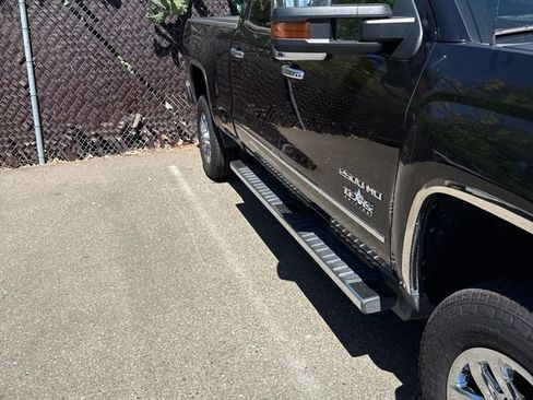 Used 2018 Chevrolet Silverado 2500 LTZ w/ Duramax Plus Package AWD/4WD image 5