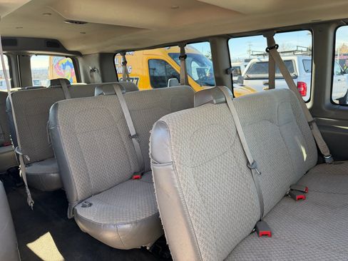 Used 2017 Chevrolet Express 3500 LT w/ LT Preferred Equipment Group image 27