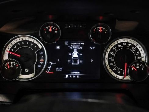 Used 2016 RAM 1500 Laramie w/ Convenience Group AWD/4WD image 21