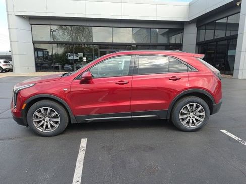 Used 2019 Cadillac XT4 Sport w/ Cold Weather Package AWD/4WD image 16