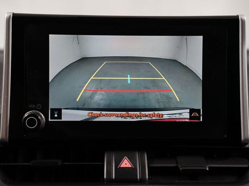 Certified 2025 Toyota RAV4 XLE FWD image 19