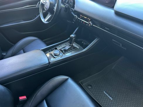 Used 2022 MAZDA MAZDA3 s AWD/4WD image 17