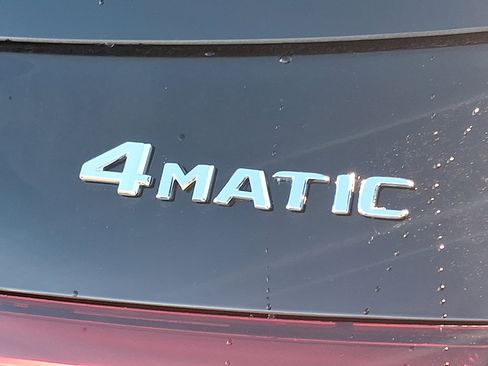 Certified 2024 Mercedes-Benz GLE 450e 4MATIC image 33