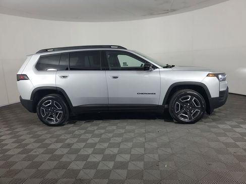 New 2026 Jeep Cherokee Laredo AWD/4WD image 3