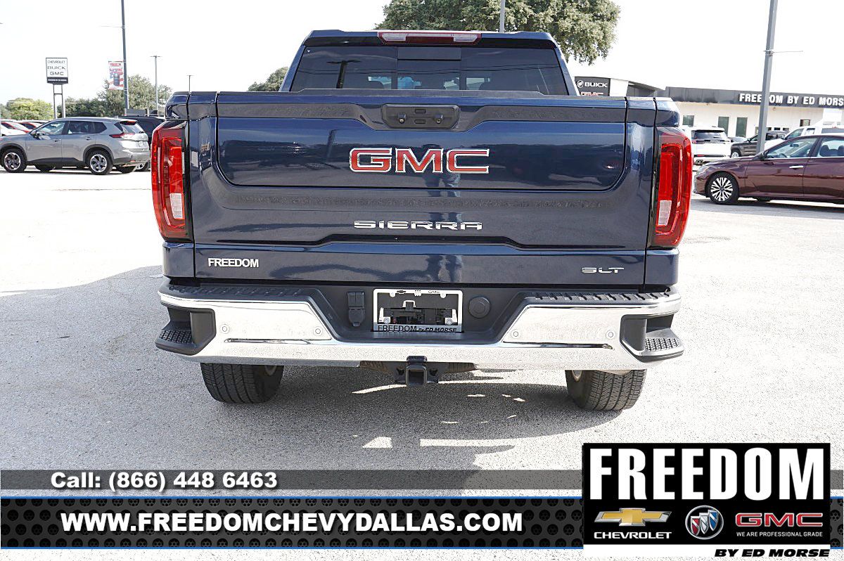 Used 2023 GMC Acadia SLE w/ Driver Convenience Package FWD image 36