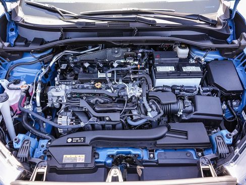 Certified 2026 Toyota Corolla Cross LE FWD image 26