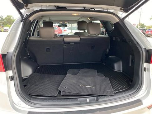 Used 2018 Hyundai Santa Fe Sport FWD image 24