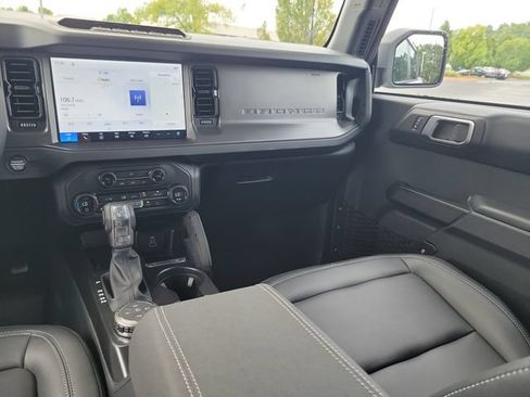 Used 2026 Ford Bronco Badlands AWD/4WD image 11