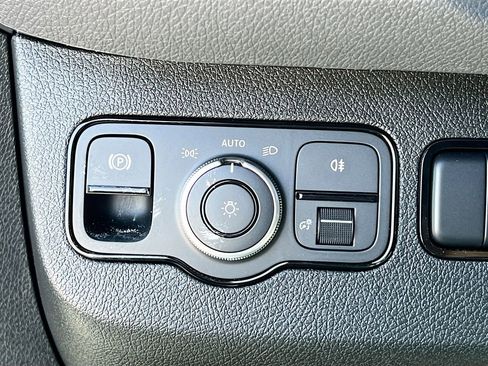 New 2025 Mercedes-Benz Sprinter 2500 image 10