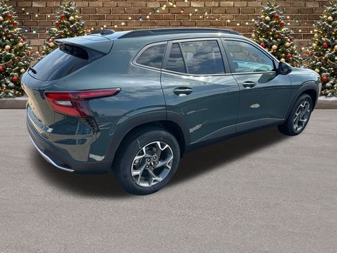 New 2025 Chevrolet Trax LT w/ Driver Confidence Package image 6