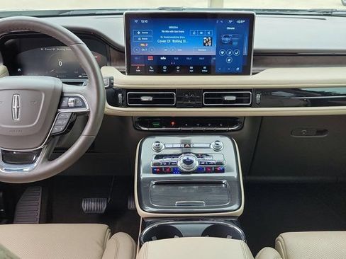 Certified 2022 Lincoln Nautilus Reserve w/ Equipment Group 201A AWD/4WD image 20