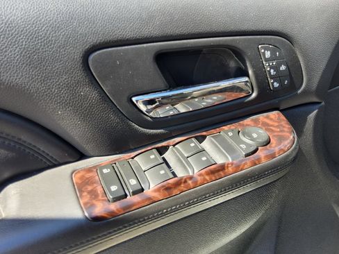 Used 2014 GMC Sierra 3500 Denali AWD/4WD image 26