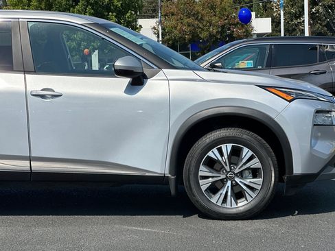 Used 2023 Nissan Rogue SV FWD image 36