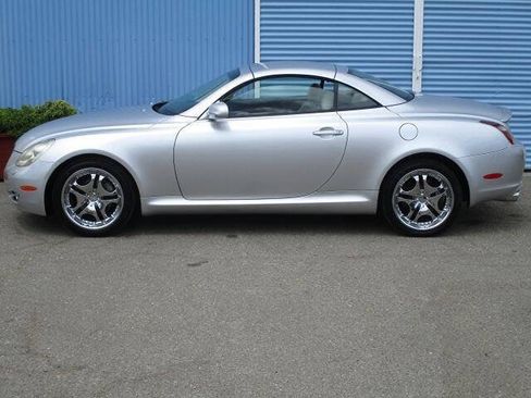 Used 2007 Lexus SC 430 Convertible w/ Preferred Accessory Pkg RWD image 6