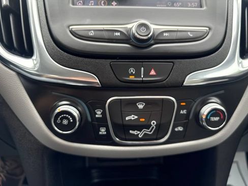 Used 2024 Chevrolet Equinox LS FWD image 20