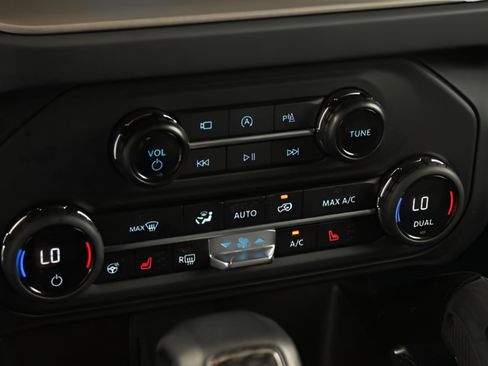 Used 2024 Ford Bronco Raptor w/ Interior Carbon Fiber Pack 6 AWD/4WD image 45