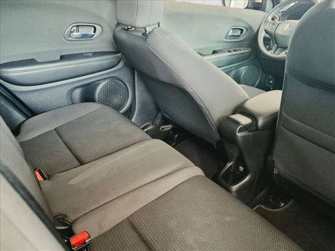 Certified 2021 Honda HR-V Sport image 18