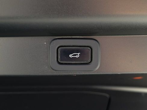 Used 2023 Land Rover Range Rover Autobiography AWD/4WD image 59