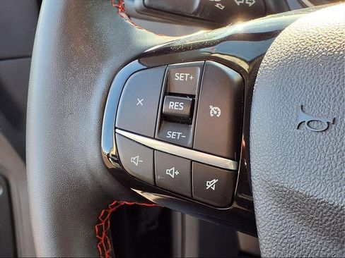 Used 2021 Ford Escape SEL w/ SEL Stealth AWD Package image 16