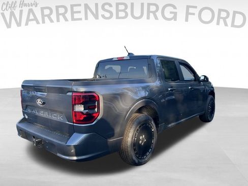 New 2025 Ford Maverick Lobo image 17