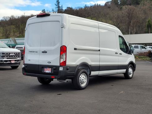 New 2026 Ford Transit 250 148 Medium Roof Extended AWD image 5