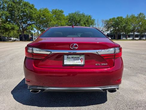 Used 2016 Lexus ES 350 w/ Luxury Package w/Wood Trim image 4