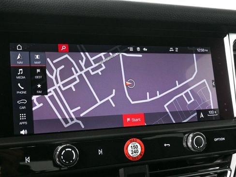 New 2025 Porsche Macan image 14