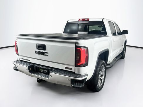 Used 2018 GMC Sierra 1500 SLT AWD/4WD image 9