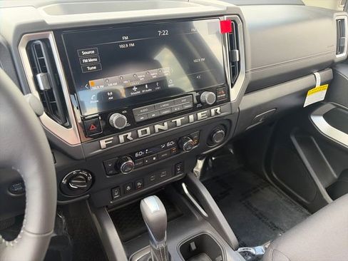 New 2026 Nissan Frontier 4x4 Crew Cab image 20