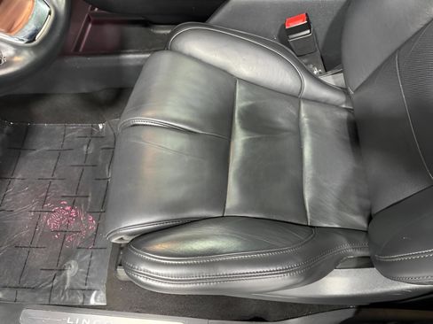 Used 2023 Lincoln Navigator Reserve image 27