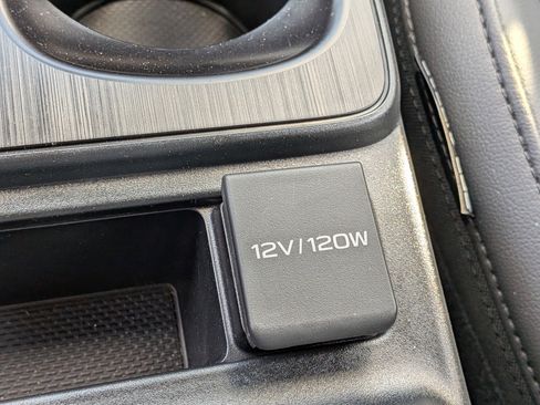 Used 2026 Subaru Outback Premium AWD/4WD image 33