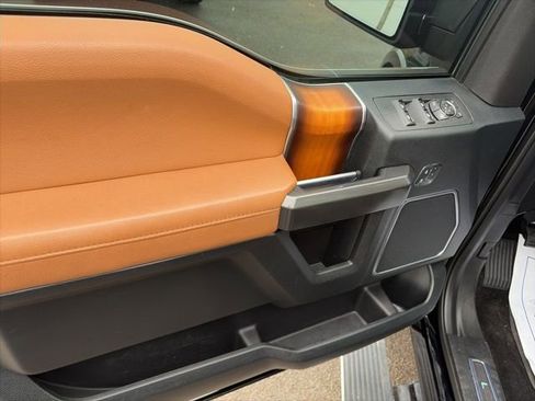 Used 2017 Ford F150 Limited w/ Trailer Tow Package image 18