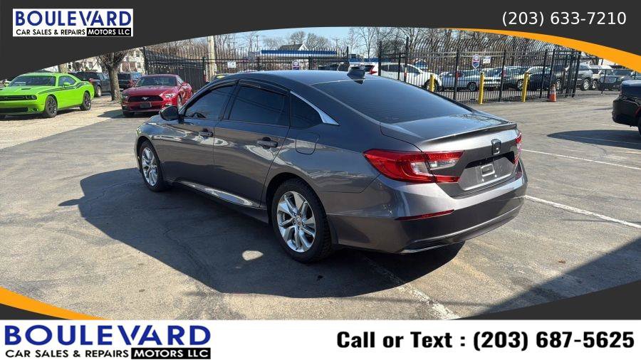 Used 2018 Honda Accord LX image 5