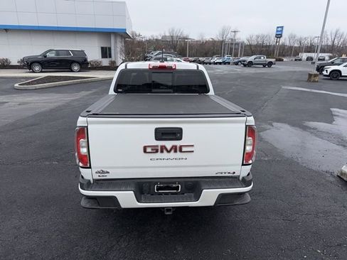 Used 2022 GMC Canyon AT4 image 4