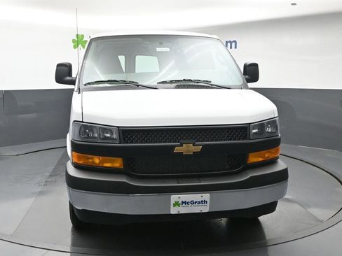 New 2026 Chevrolet Express 2500 w/ Driver Convenience Package RWD image 4