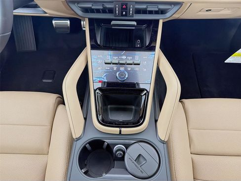 New 2026 Porsche Cayenne S AWD/4WD image 21