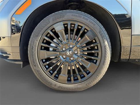 Certified 2025 Hyundai Santa Fe Calligraphy image 17