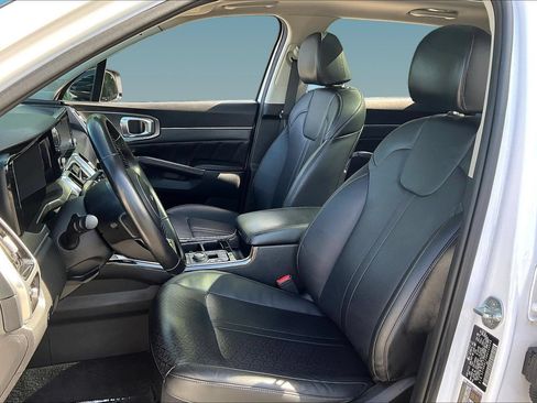 Used 2022 Kia Sorento SX AWD/4WD image 21