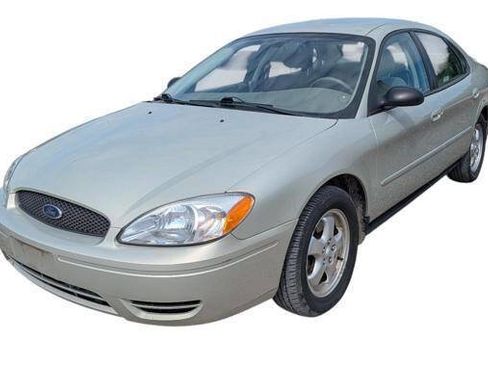 Used 2005 Ford Taurus SE FWD image 1