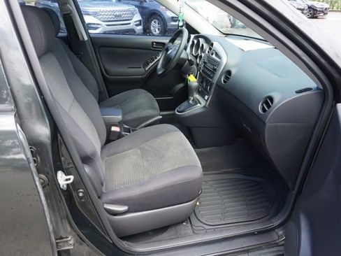 Used 2006 Toyota Matrix image 3