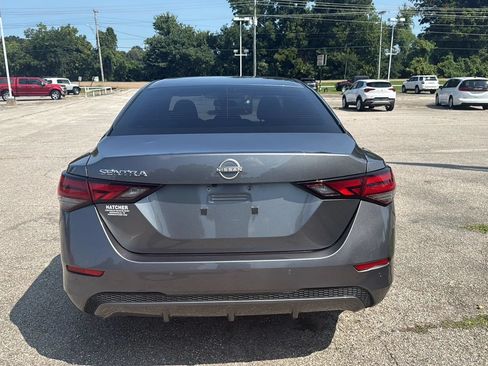 Used 2025 Nissan Sentra S FWD image 4