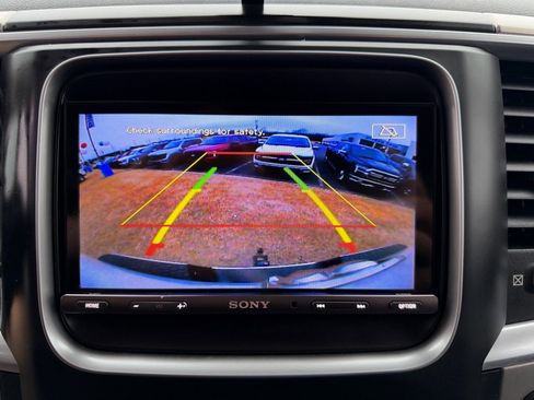 Used 2018 RAM 3500 SLT image 22