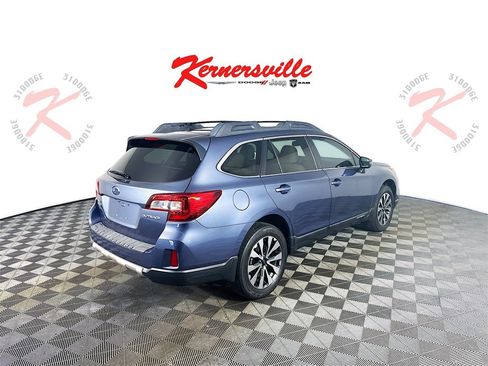 Used 2015 Subaru Outback 2.5i Limited image 7