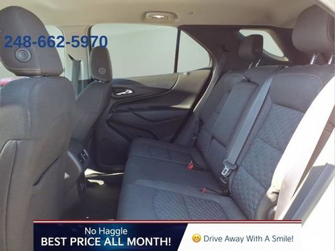 Used 2019 Chevrolet Equinox LT w/ Driver Convenience Package image 9