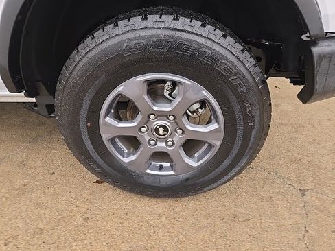 Used 2025 Ford Bronco Big Bend image 19