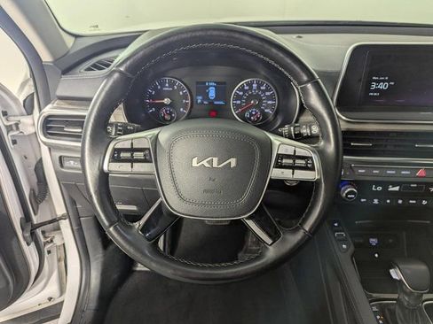 Used 2022 Kia Telluride EX w/ EX Premium Package AWD/4WD image 13